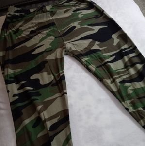 Army Fatigue Green Leggings